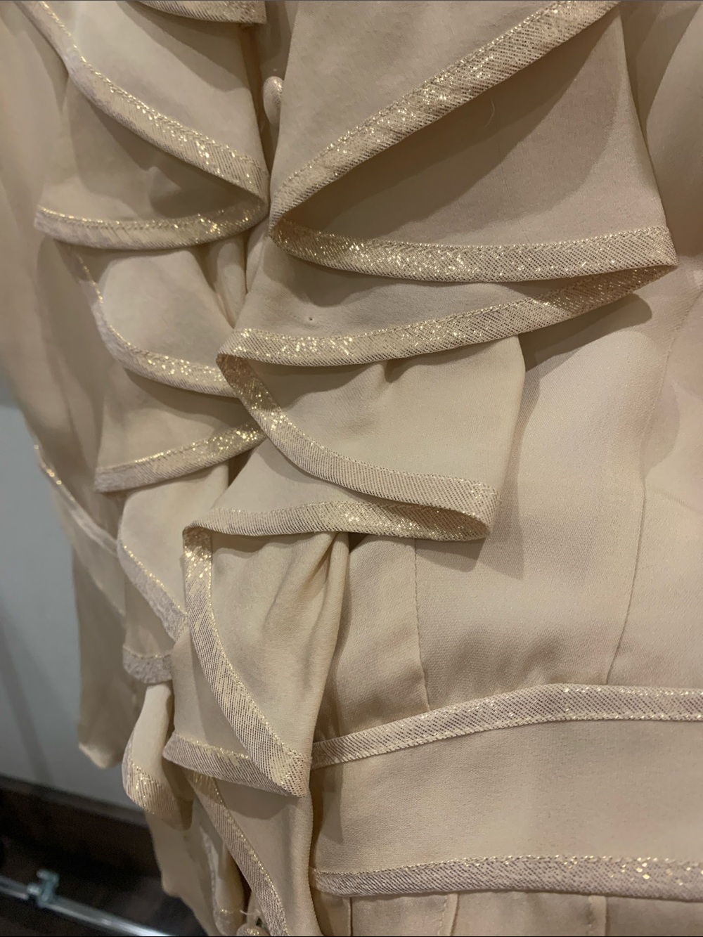Nanette Lepore Cream Ruffle Front Sleeveless Blouse - Picture 4 of 6
